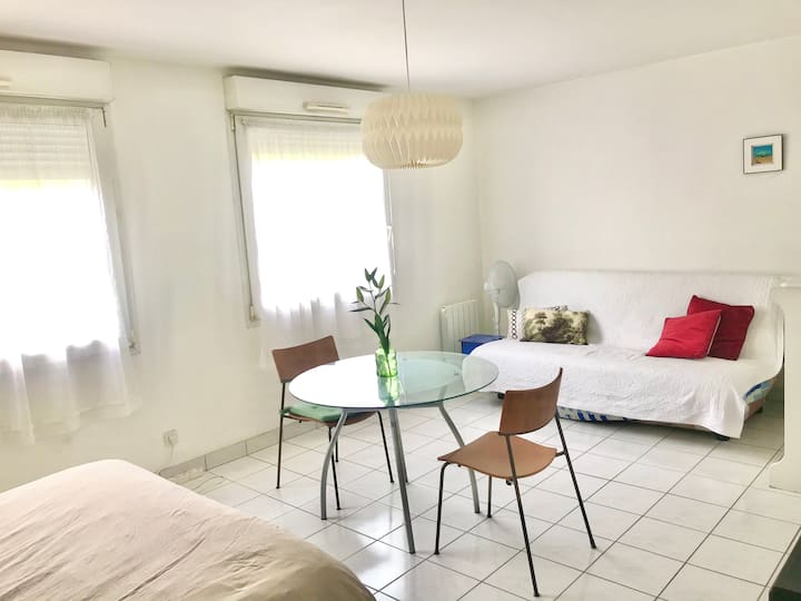 Appart- Au Metro Charpennes+ Garage - Villeurbanne