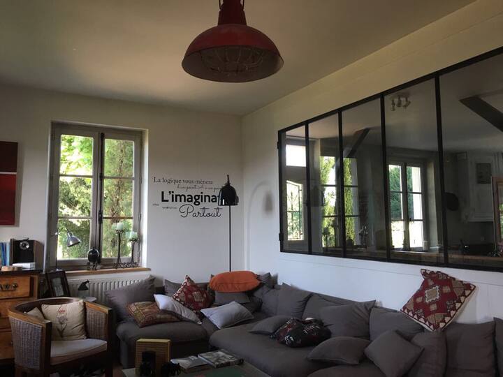 Oasis De Calme Et De Verdure Pour 2 Couples - Belley