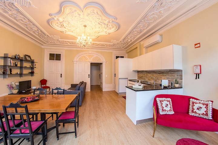 Cocina ,sala de estar, sala de estar