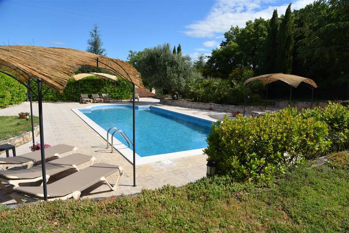 Casa dei Limoni con piscina, jacuzzi privata WIFI gallery image 3