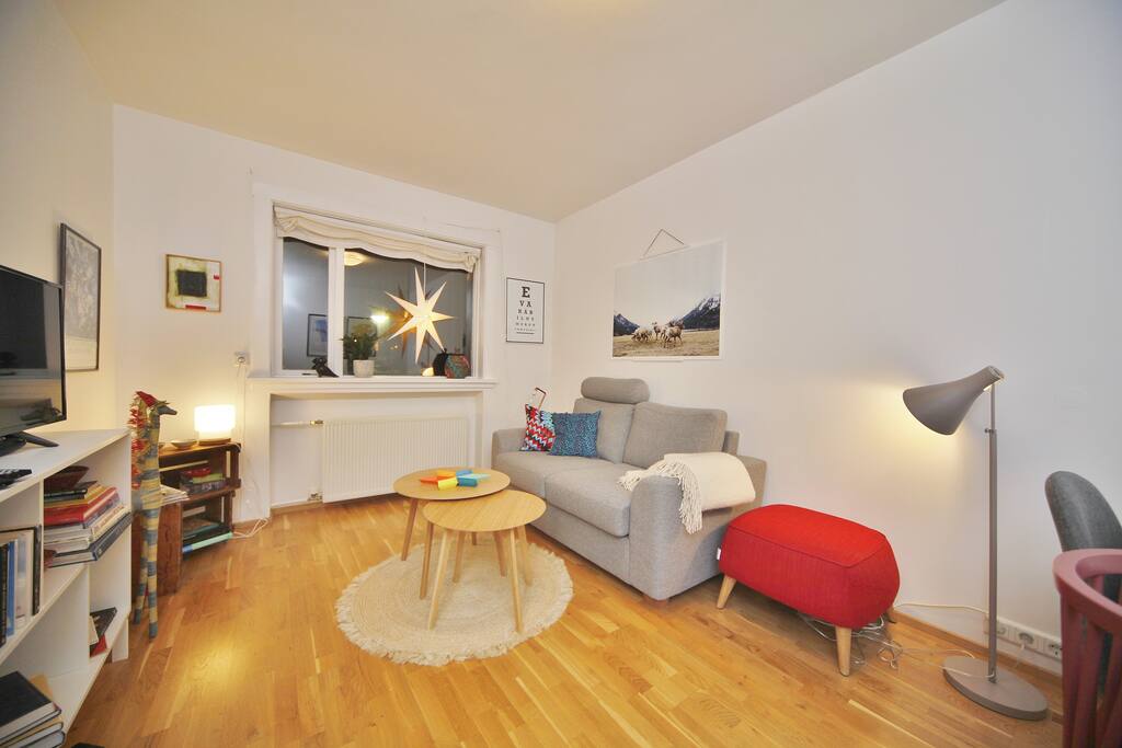 Modern decor, living room.