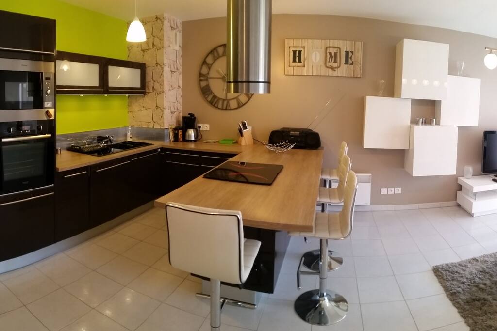 Cuisine ouverte sur salon