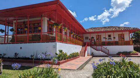 Coronel's Peak Coffee Townhouse