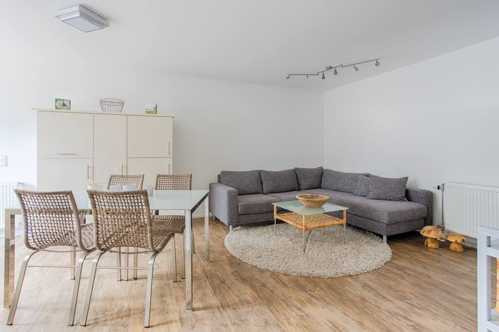 ausziehbare Schlafcouch für 2 Personen