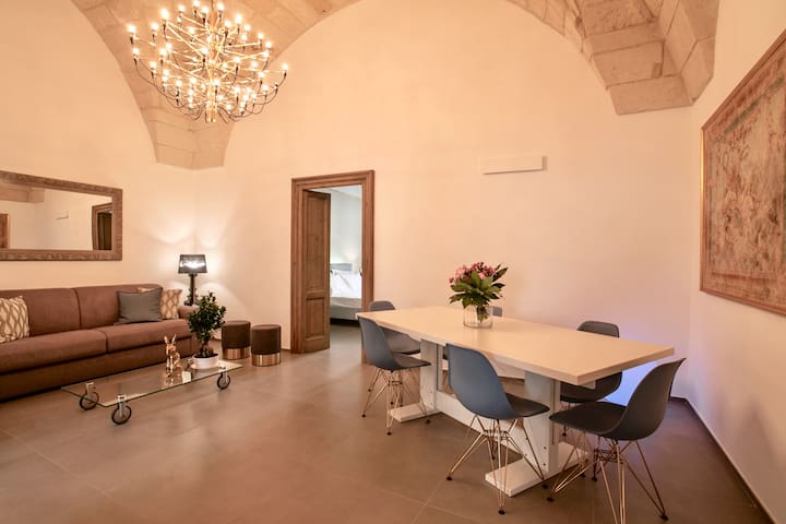Corte dei Florio ORO Luxury apartment Lecce