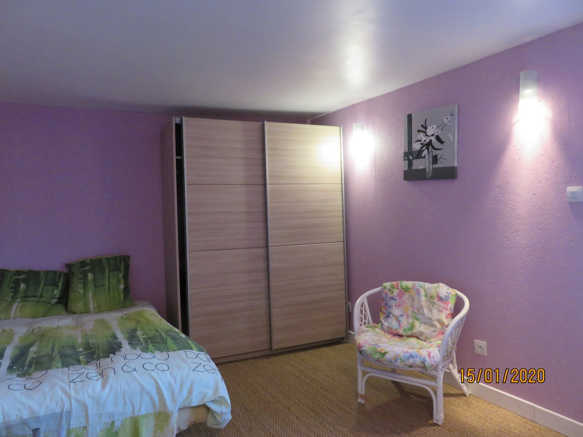 spálňa s 2 posteľami s 140 posteľami