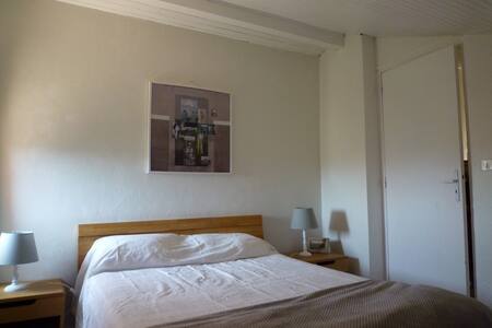 Chambre mansardée à Porto Vecchio