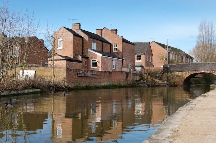 Canalside House Near Central Leam - Royal Leamington Spa