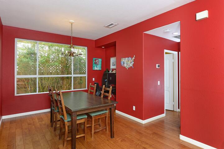 Beach Close Kid Friendly Home gallery image 4