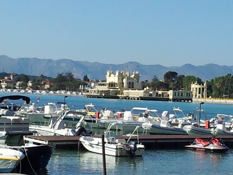 FOTO PANORAMICA DI MONDELLO