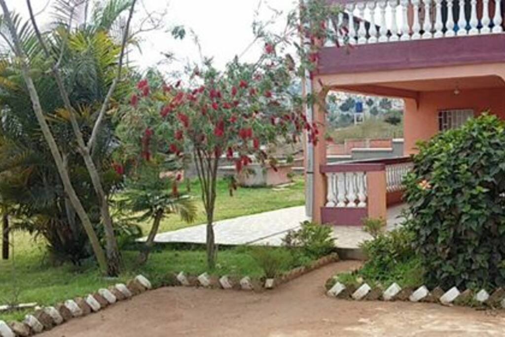 agréable jardin sur 2500 m2