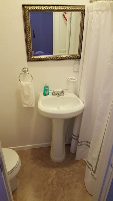 studio half bath