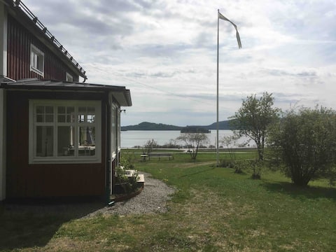 High Coast, rural accommodation in "Saras veranda".