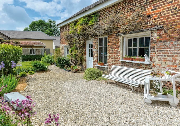 Maisonnette avec cour privée