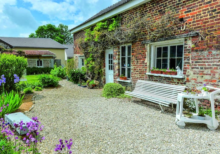 Maisonette with private courtyard