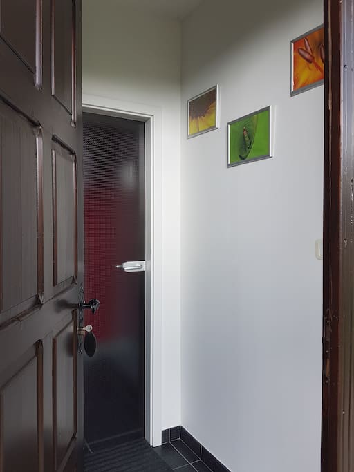 Entrance (private)