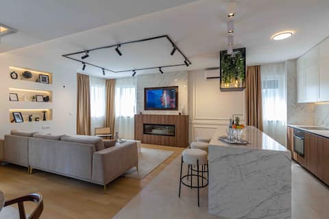 Luxury 2 bedrooms apartment