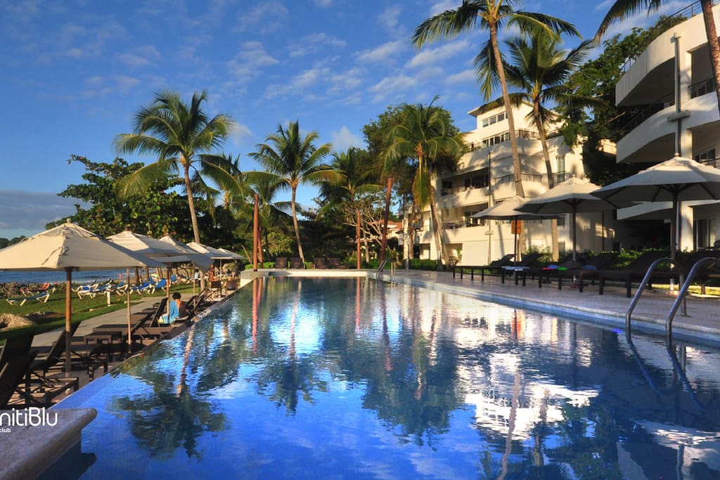 Beach pool overlooking the ocean