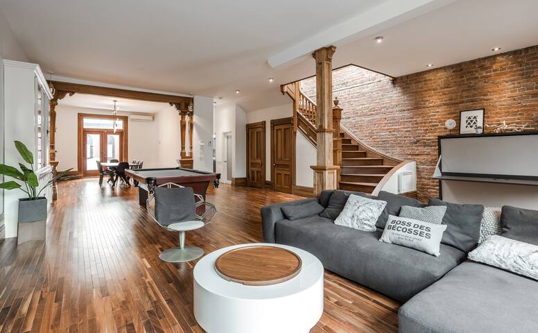 Luxury Townhouse on St-Denis – heart of downtown gallery image 5