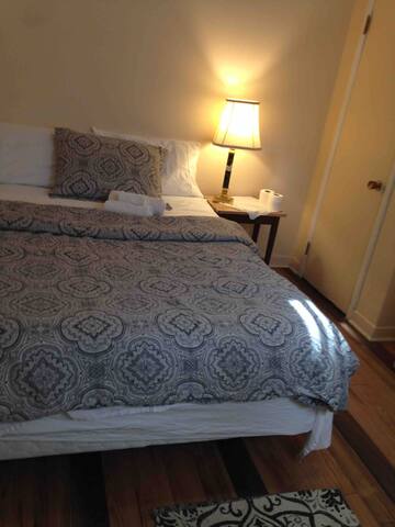 Apt Downtown/Airport/HEC/Polytec gallery image 5