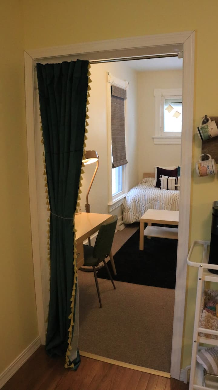 1 Bedroom With Extra Amenities, Quiet Neighborhood - Winona, MN