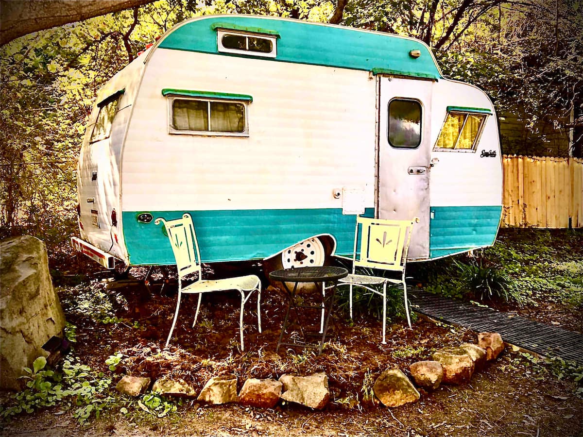 1967 Scotty Camper Cottage w/AC cover photo