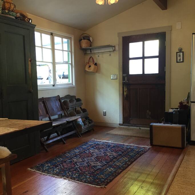 Front entryway