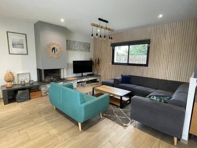 Luxuous house, 15 minutes far from Bordeaux center gallery image 3