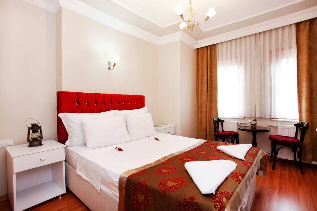 2v pax dbl room