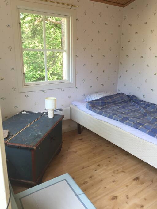 1 room guesthouse