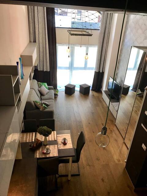 Loftello-Central Station for 4