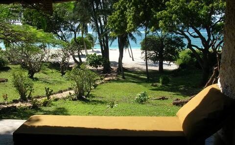 Tiwi Baobab House, Tiwi Beach