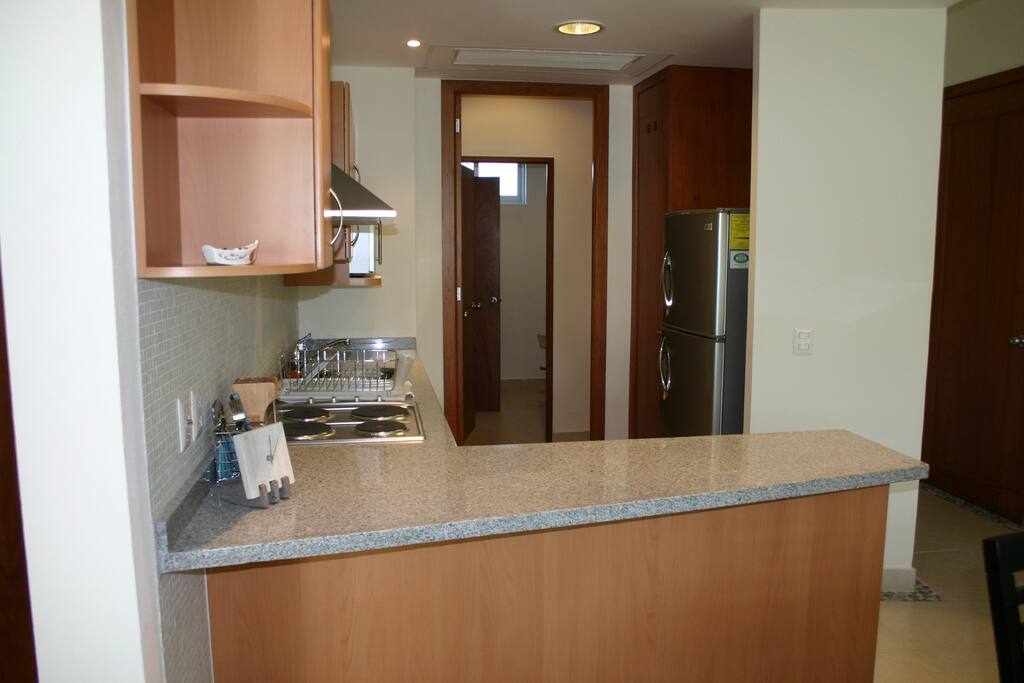 Cocina completamente equipada