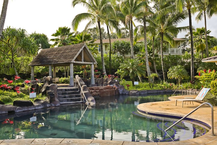 Luxury Princeville Townhouse – Pool, Hot Tub, BBQ