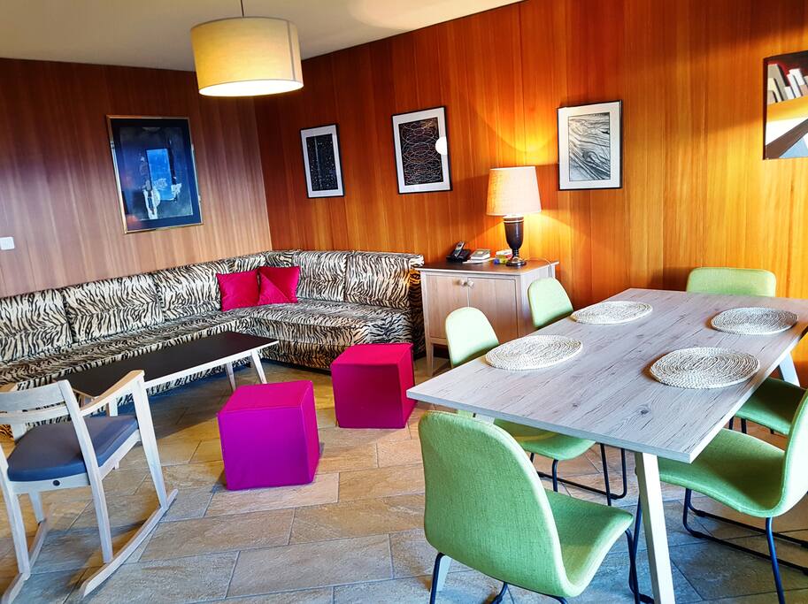 mobilier neuf et confortable