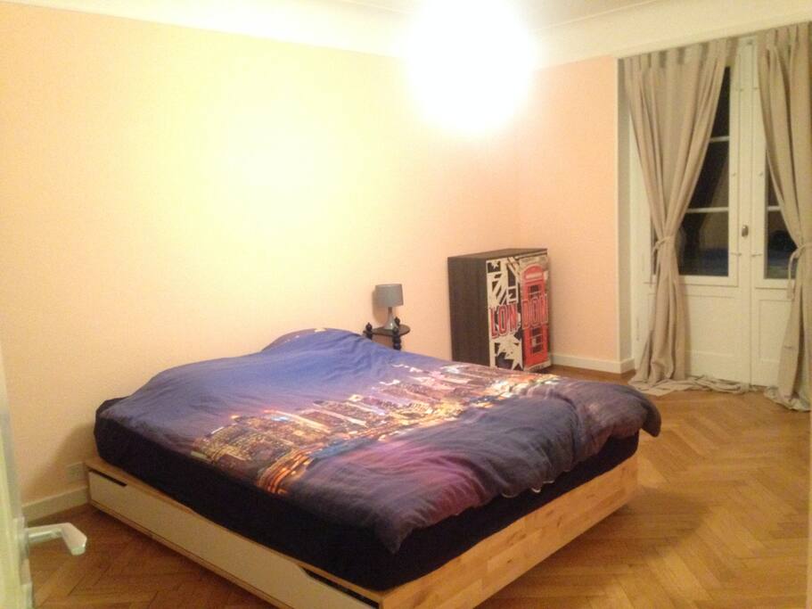 Bedroom with aceess to balcony