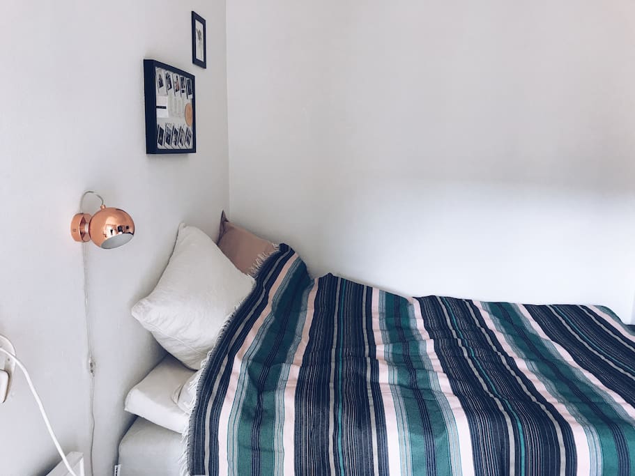 bedroom with double bed