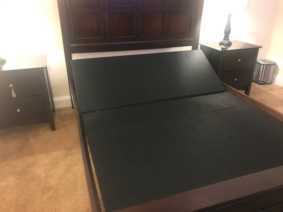 Adjustable Base for Premium comfort.