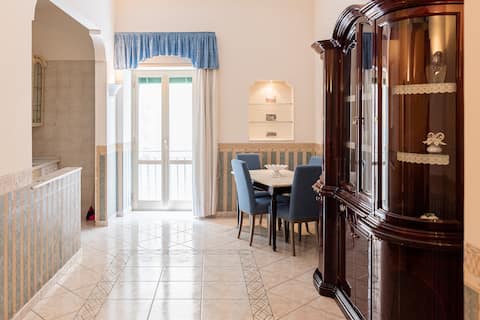 Top Airbnb: Casa Bella 'Mbriana in Napoli