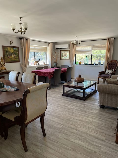 Family home for 12 people