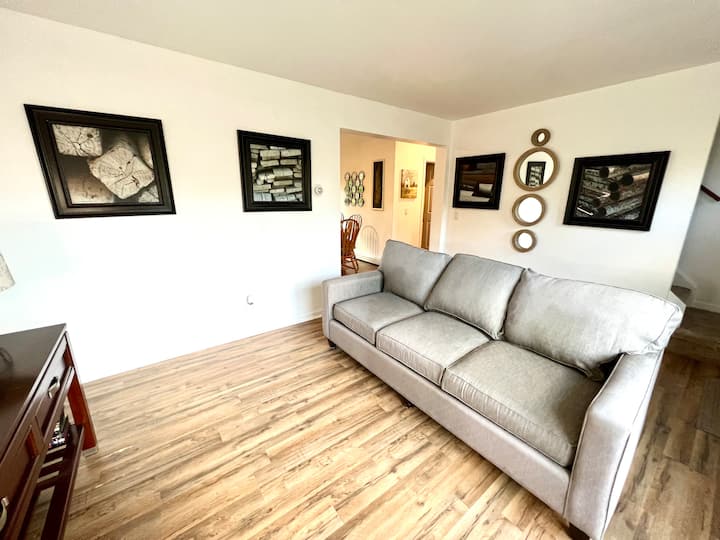 Rustic Ranch W/ Fire Pit, Trails & Grazing Horses - Washingtonville, NY