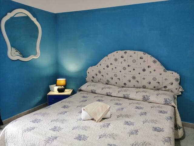 Blue Sea Room - Beach 350m - Wifi - Balcony