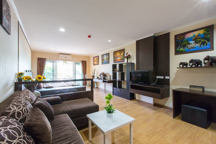 52 Sq Metre Condo Mountain Views - Hua Hin