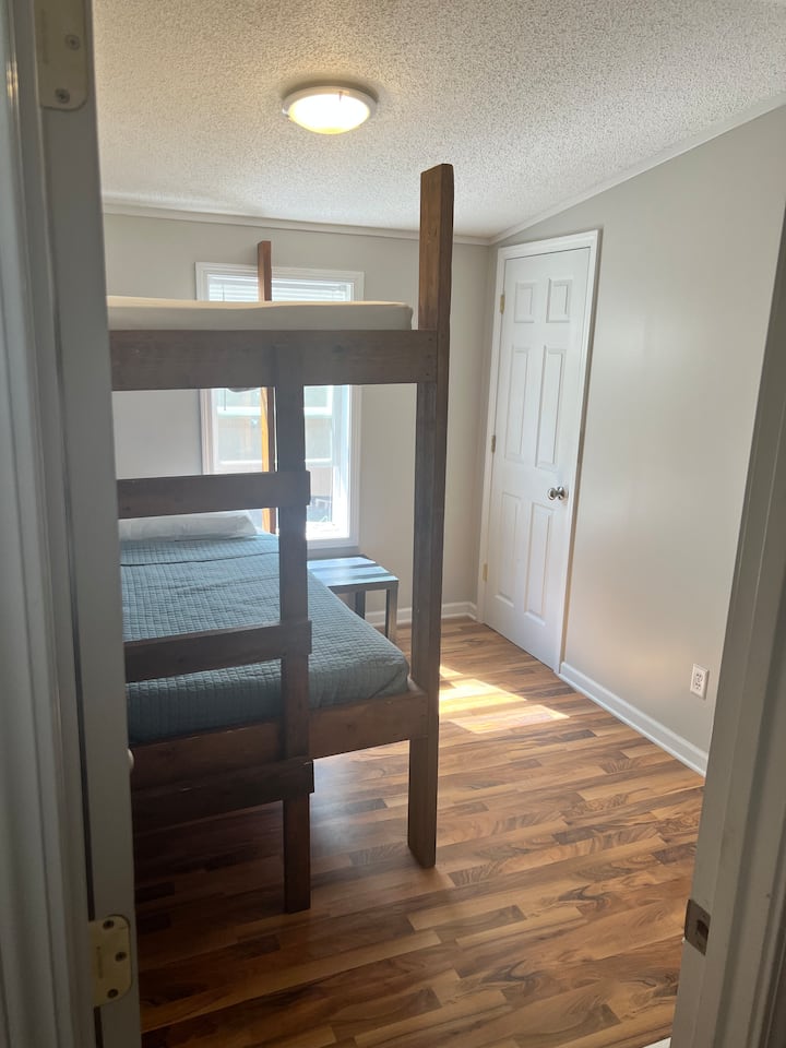 2 .ª habitación: una litera twin