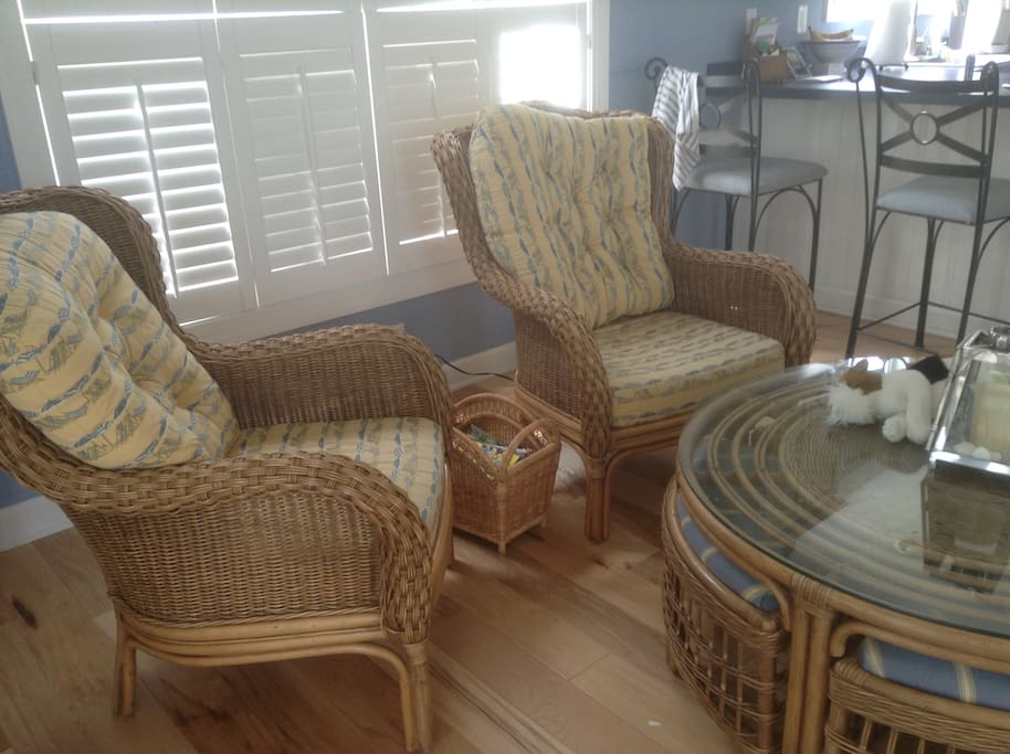 Sitting area in great room