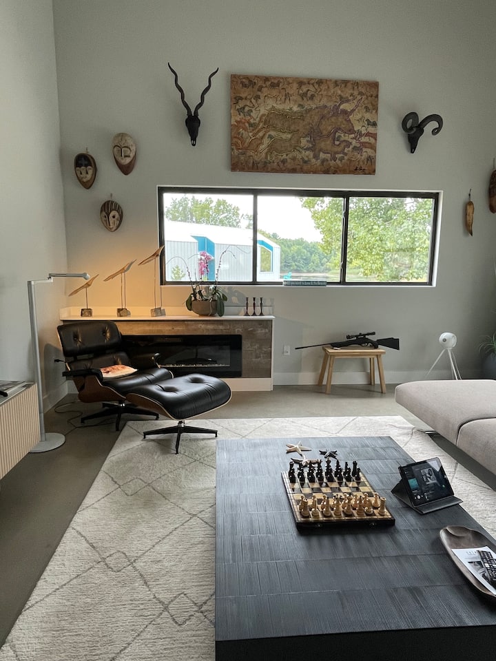 Living room & wall arts