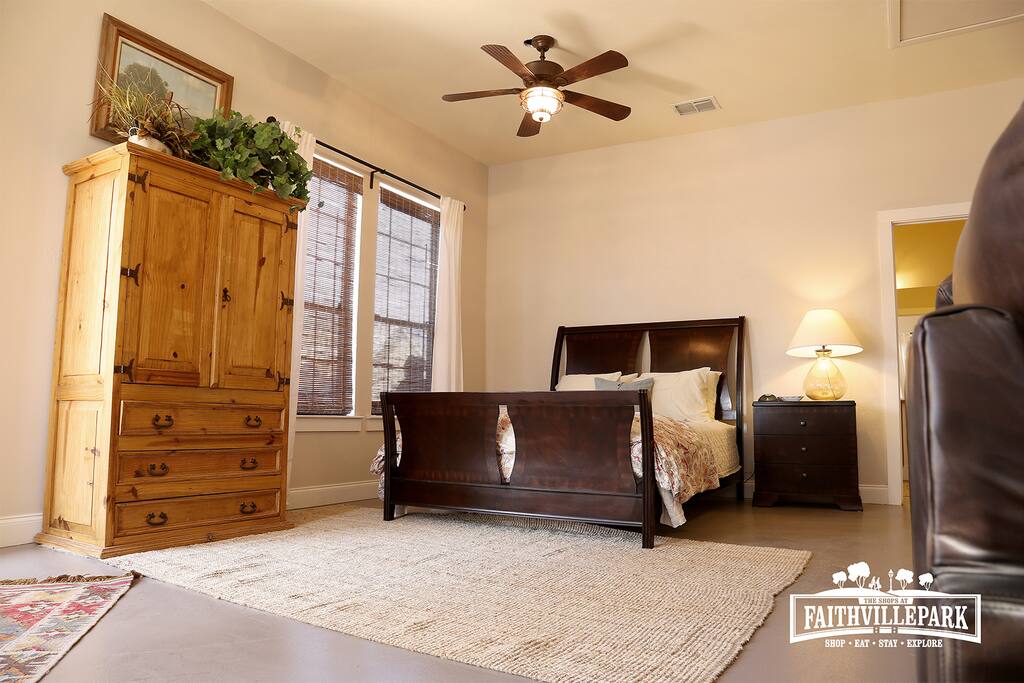 Bedroom #1