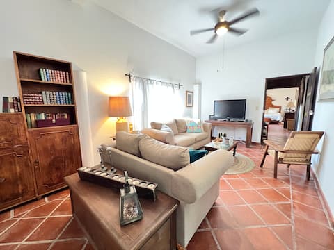 Top performing Airbnb: Padlock House in San Miguel De Allende