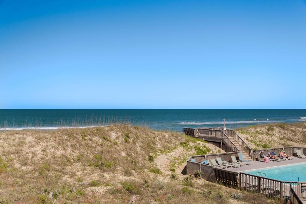 H203N: Heron Cove | Covered Deck View