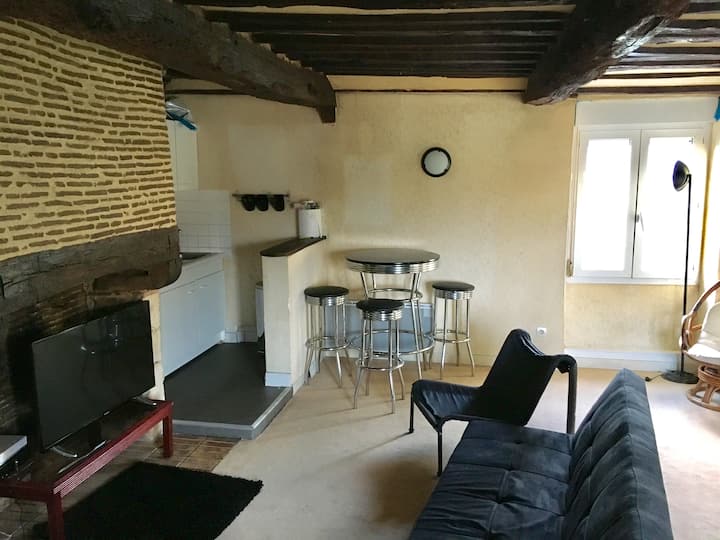 Слика 1 од „Appartement 2eme etage avec charme“